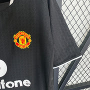 Manchester United 03/04 Away Retro Jersey