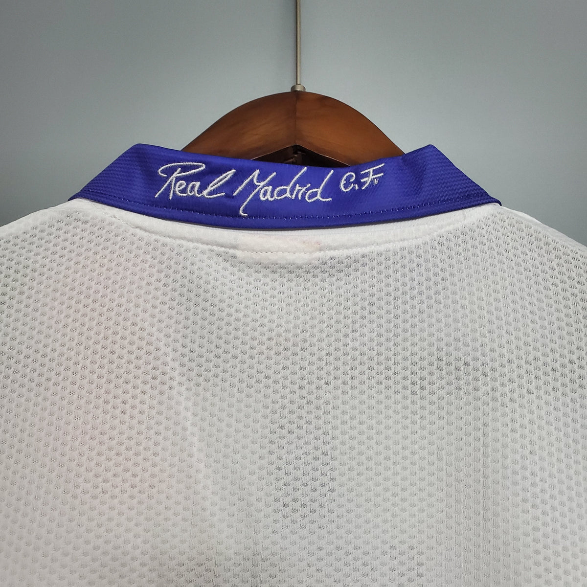 Real Madrid 97/98 Home Retro Jersey