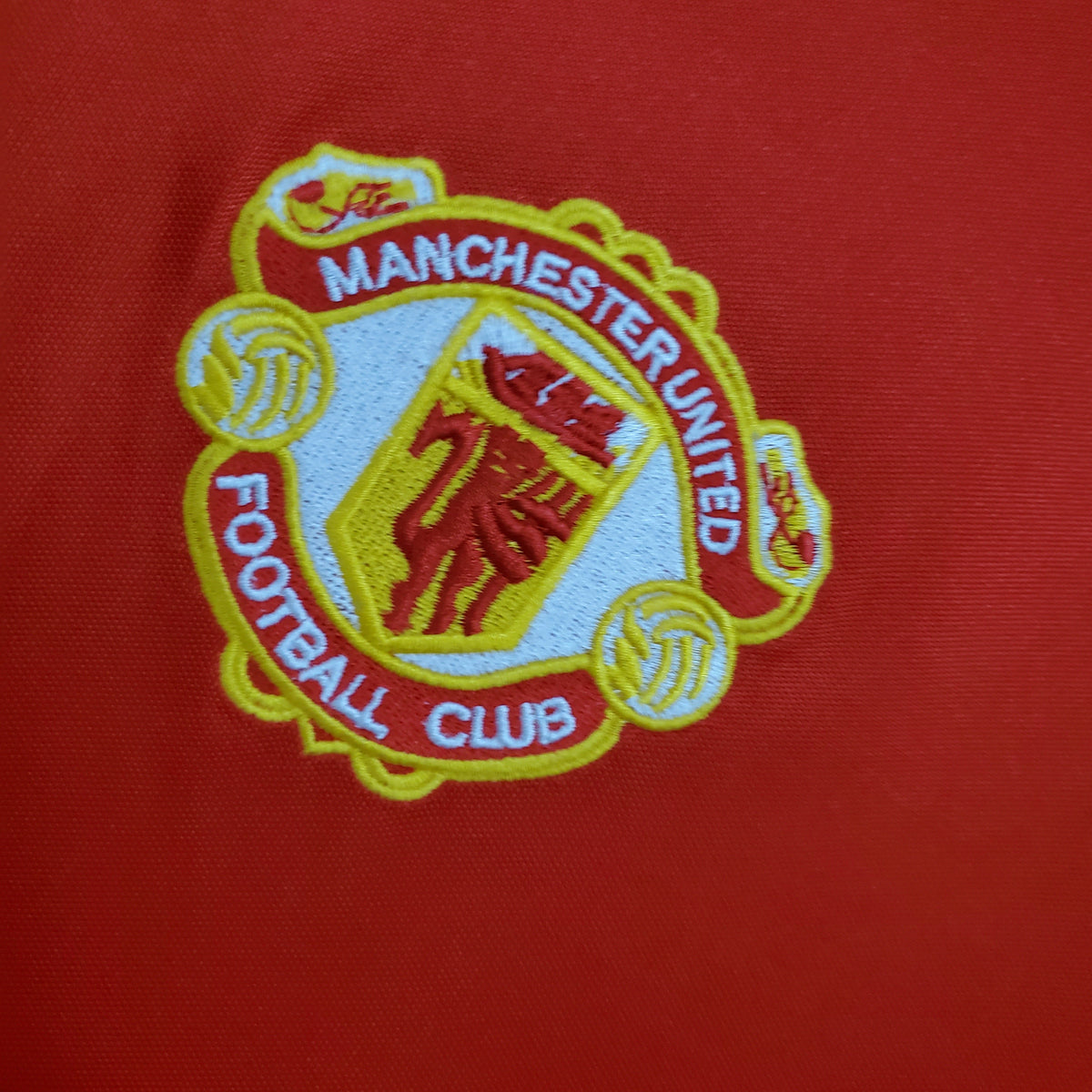 Manchester United 85/86 Home Retro Jersey