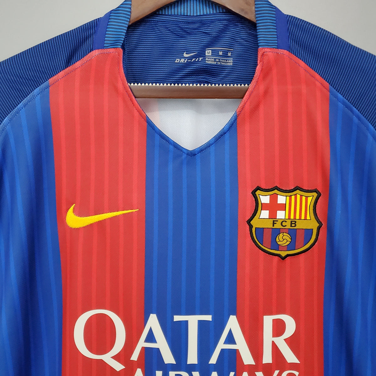 Barcelona 16/17 Home Retro Jersey