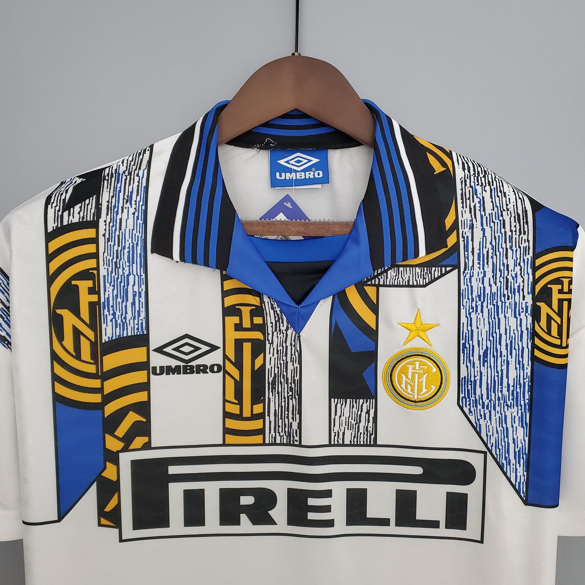 Inter Milan 96/97 Away Retro Jersey