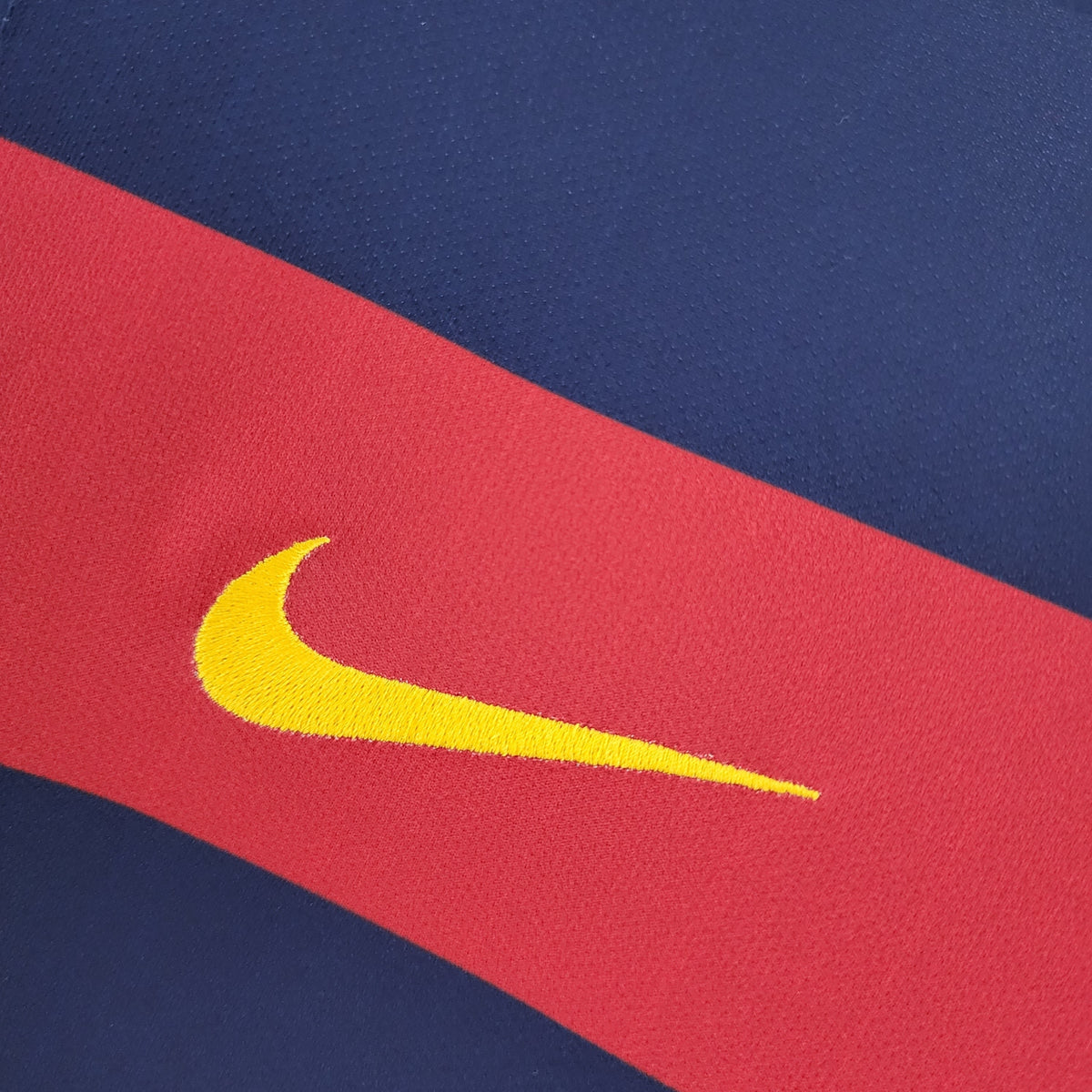 Barcelona 15/16 Home Retro Jersey