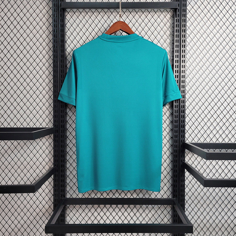 Real Madrid 17/18 Retro Jersey