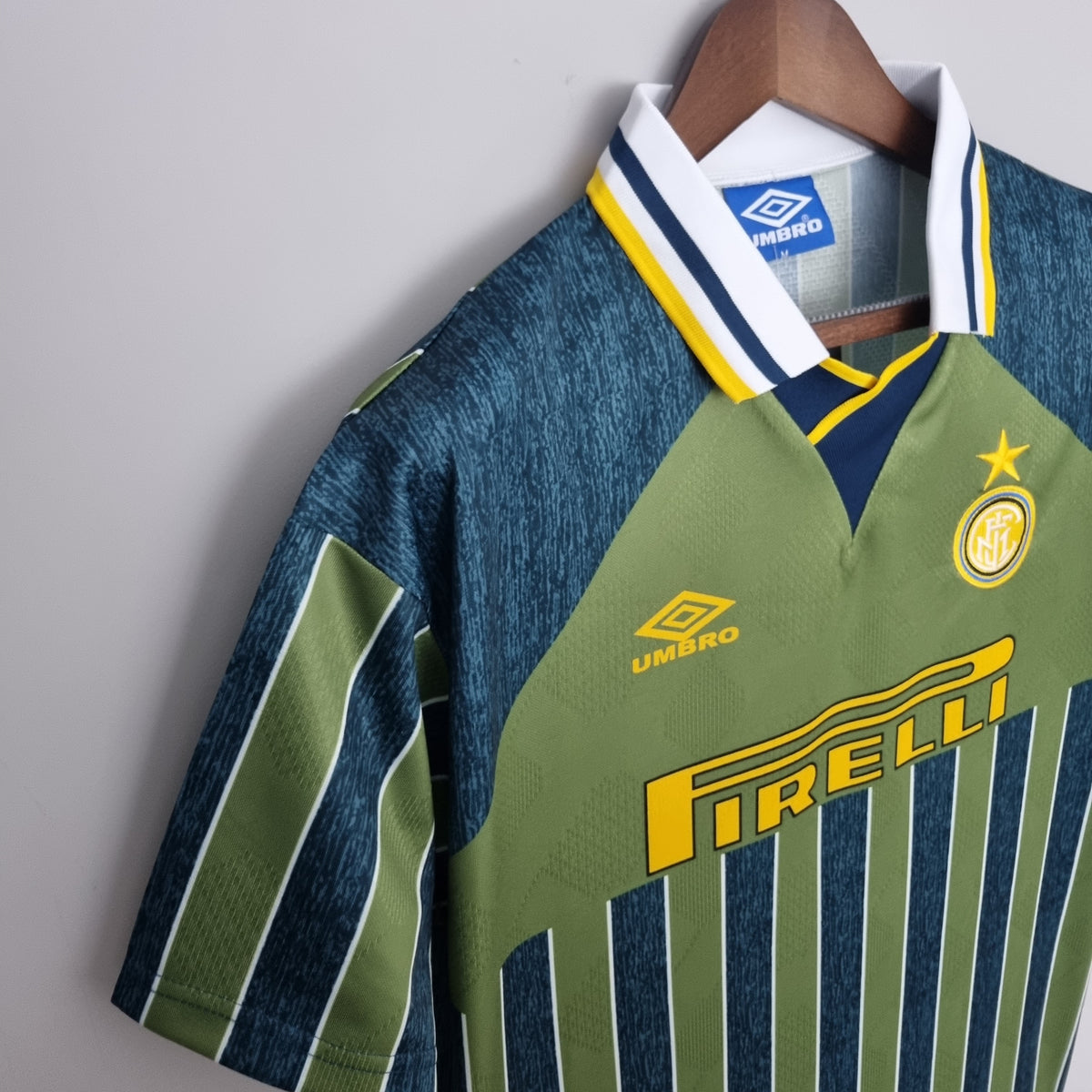 Inter Milan 95/96 Away Retro Jersey