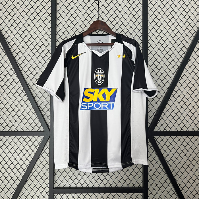 Juventus 04/05 Home Retro Jersey