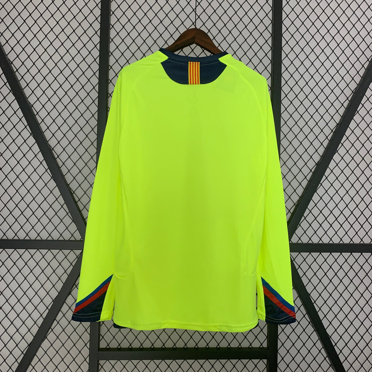 Barcelona 05/06 Away Long Sleeve Jersey