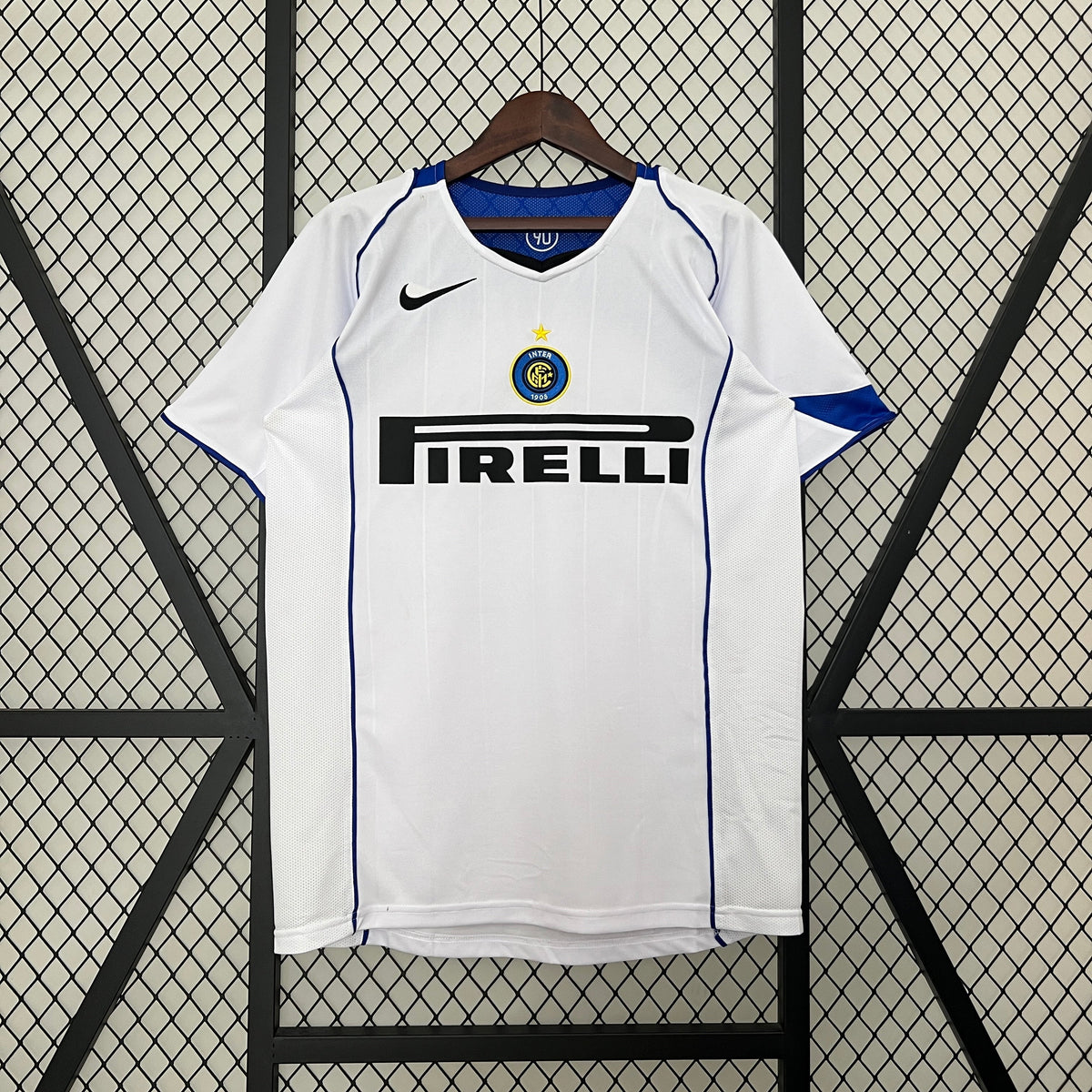 Inter Milan 04/05 Away Retro Jersey