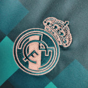 Real Madrid 17/18 Third Retro Jersey