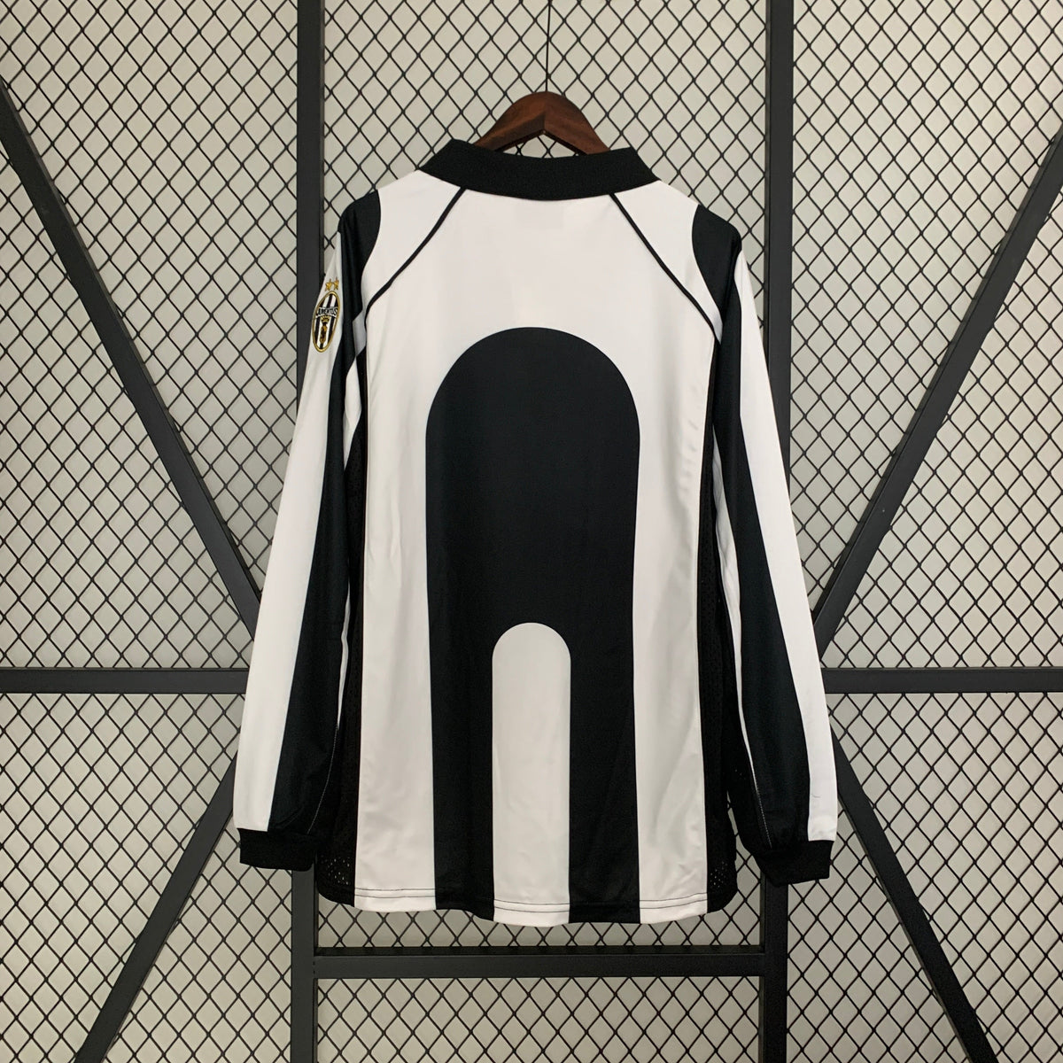 Juventus 97/98 Home Long Sleeve Jersey