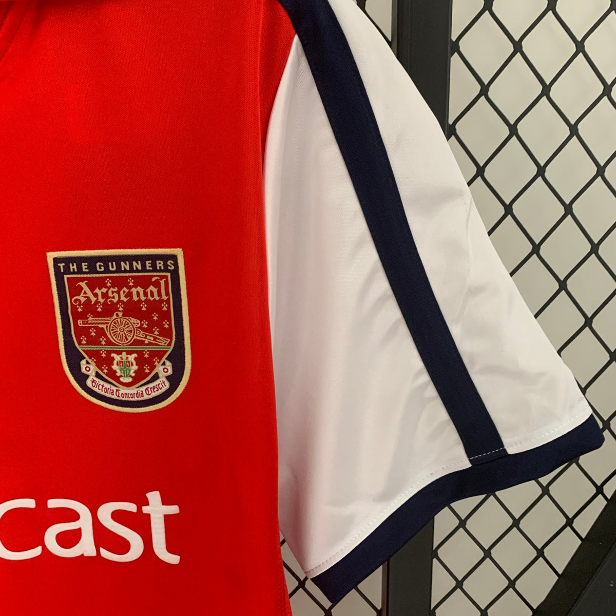 Arsenal 01/02 Home Retro Jersey