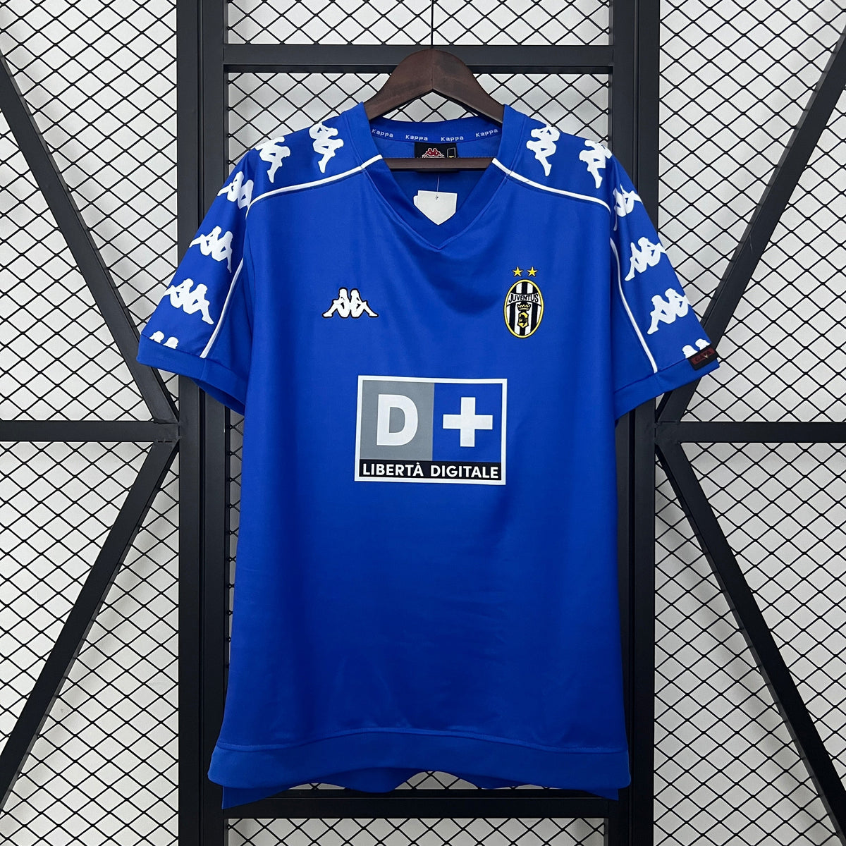 Juventus 99/00 Away Retro Jersey
