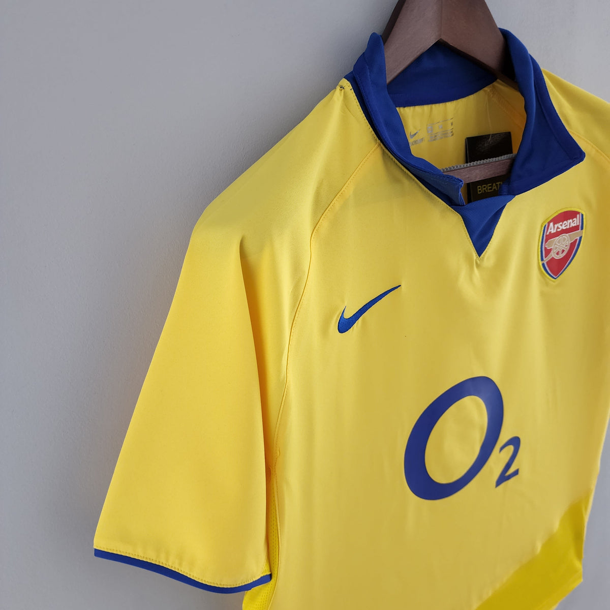 Arsenal 03/05 Away Retro Jersey