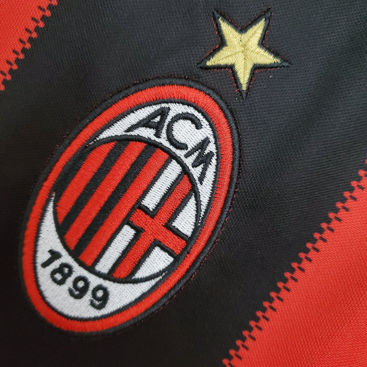 AC Milan 10/11 Home Retro Jersey