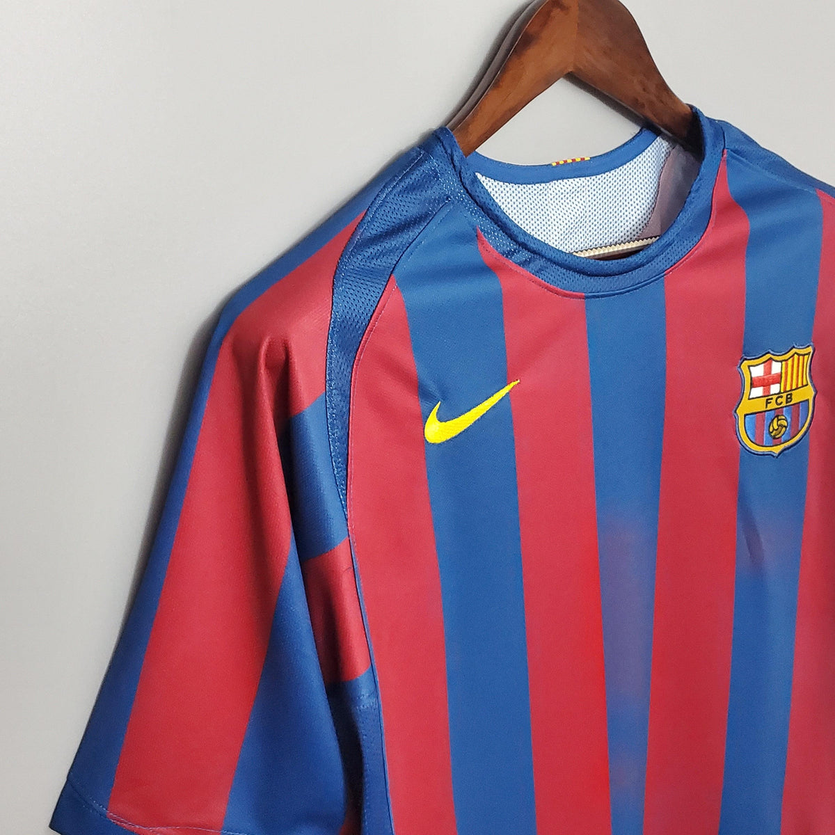 Barcelona 2006 Home Retro Jersey