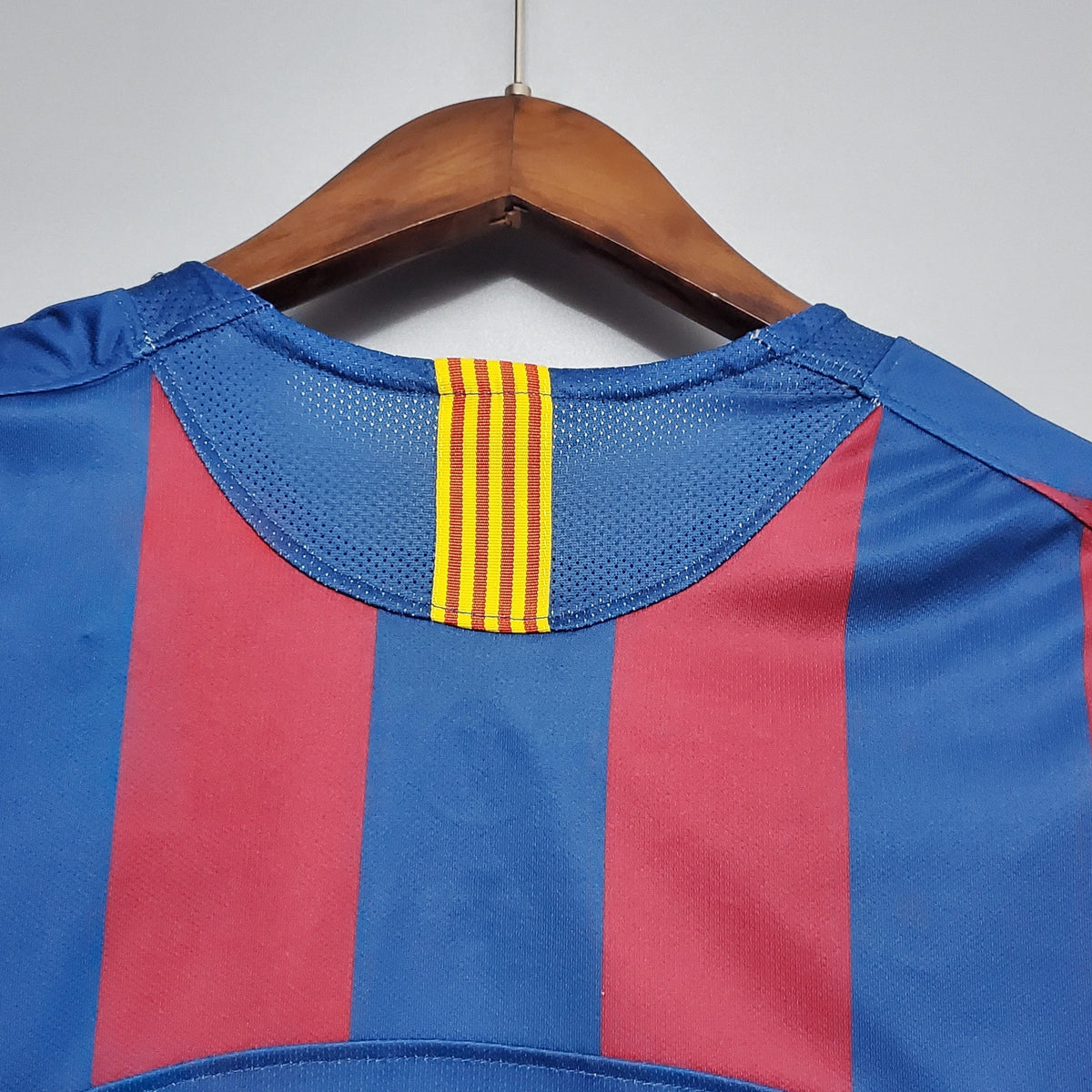 Barcelona 2006 Home Retro Jersey
