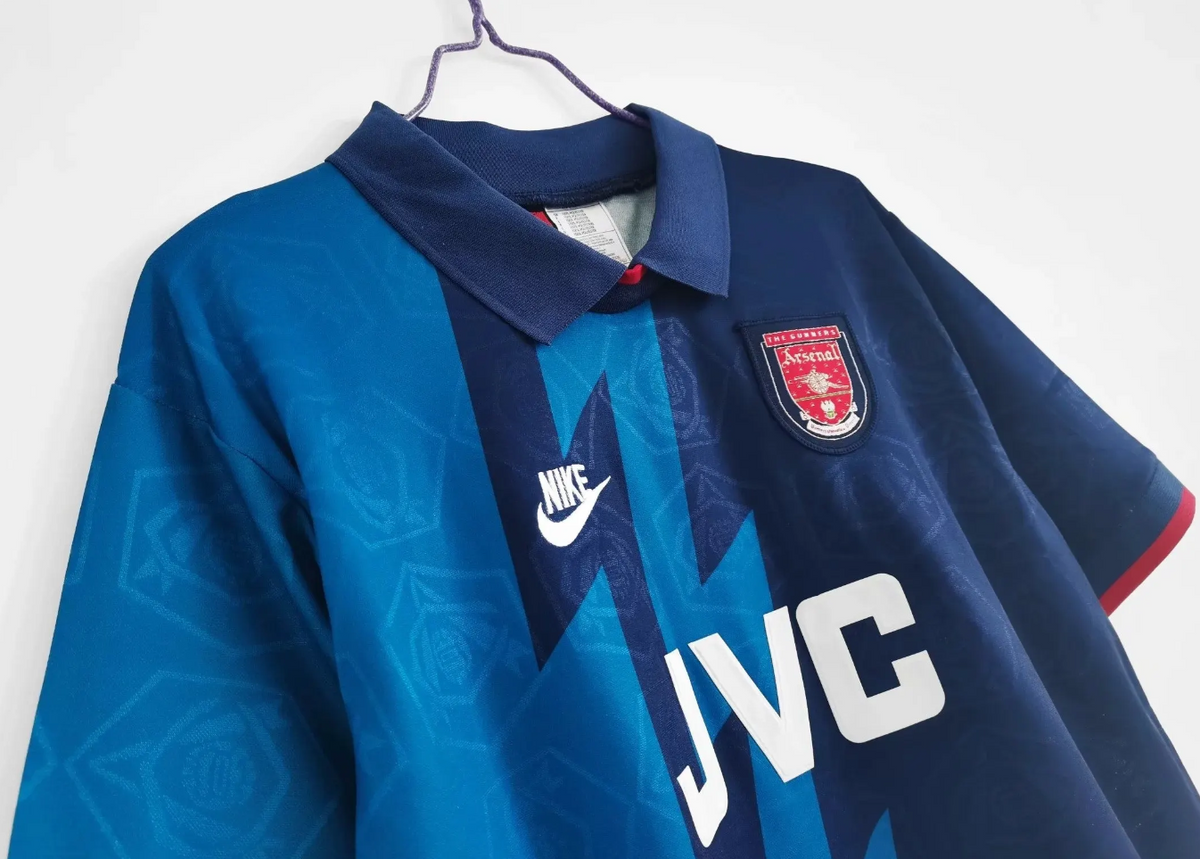 Arsenal 95/96 Away Retro Jersey