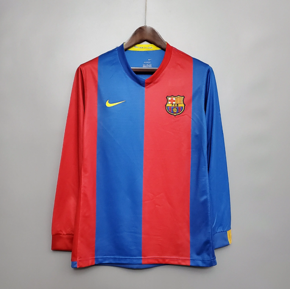 Barcelona 06/07 Home Retro Jersey