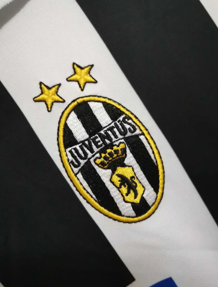 Juventus 99/00 Home Retro Jersey