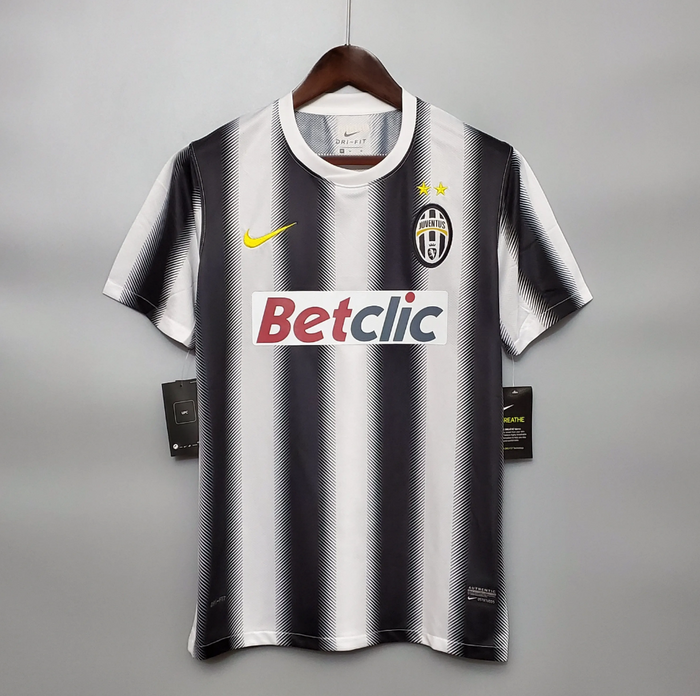 Juventus 10/11 Home Retro Jersey