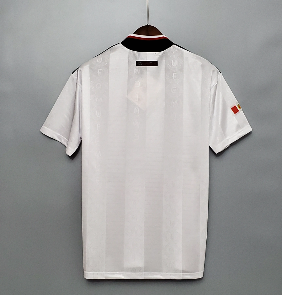 Manchester United 98/99 Away Retro Jersey