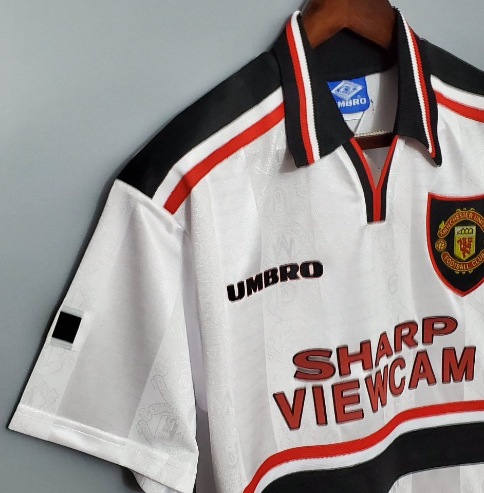 Manchester United 98/99 Away Retro Jersey