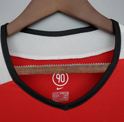 Manchester United 04/05 Home Retro Jersey