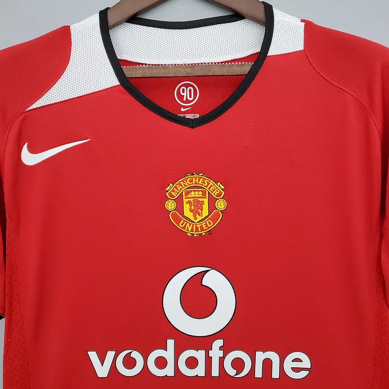 Manchester United 04/05 Home Retro Jersey