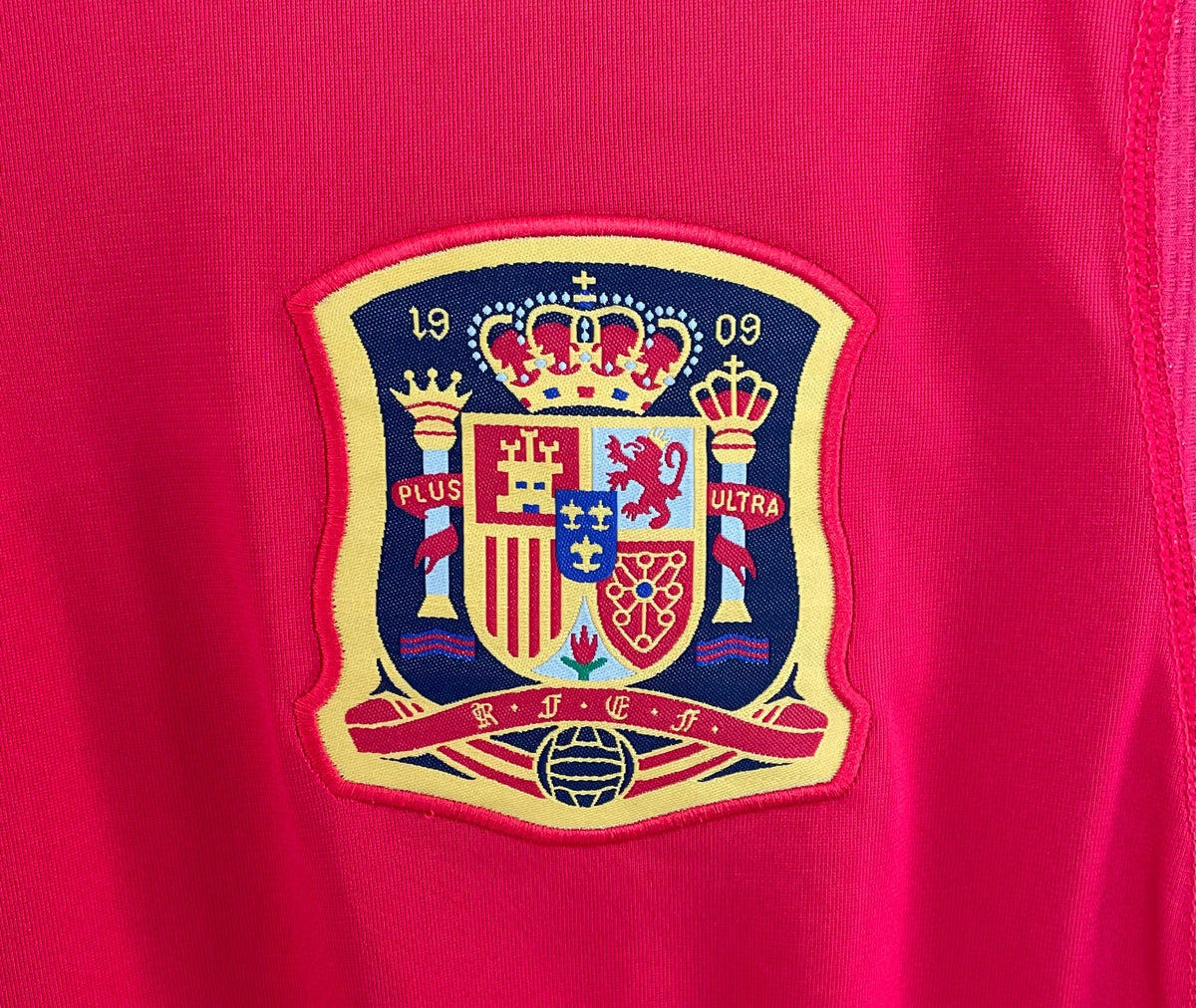 Spain 2010 Home Retro Jersey