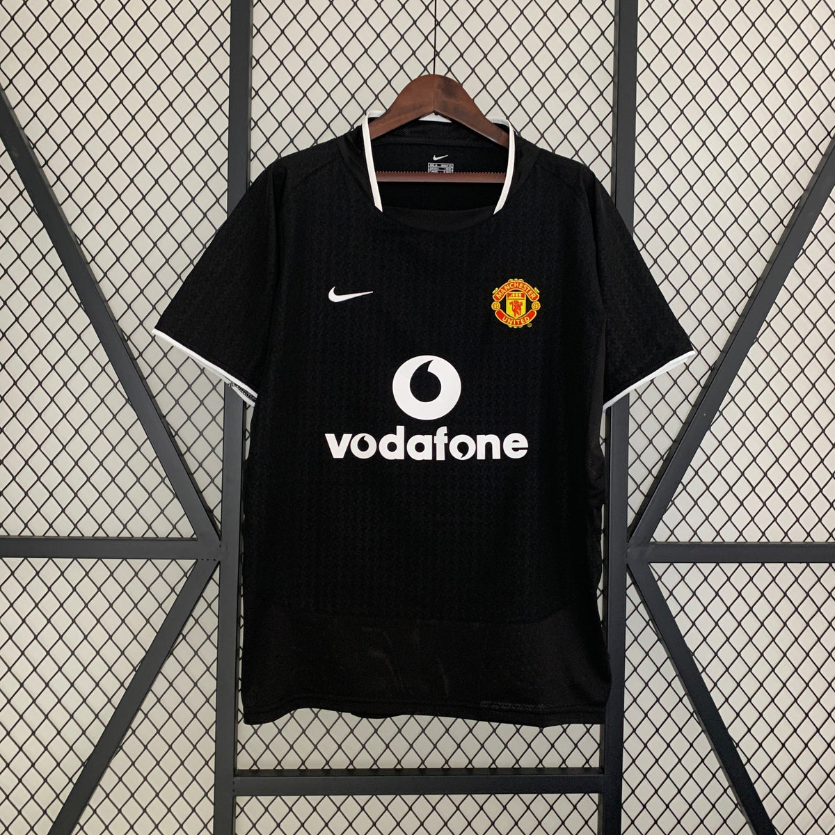 Manchester United 03/04 Away Retro Jersey