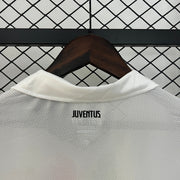 Juventus 10/11 Away Retro Jersey