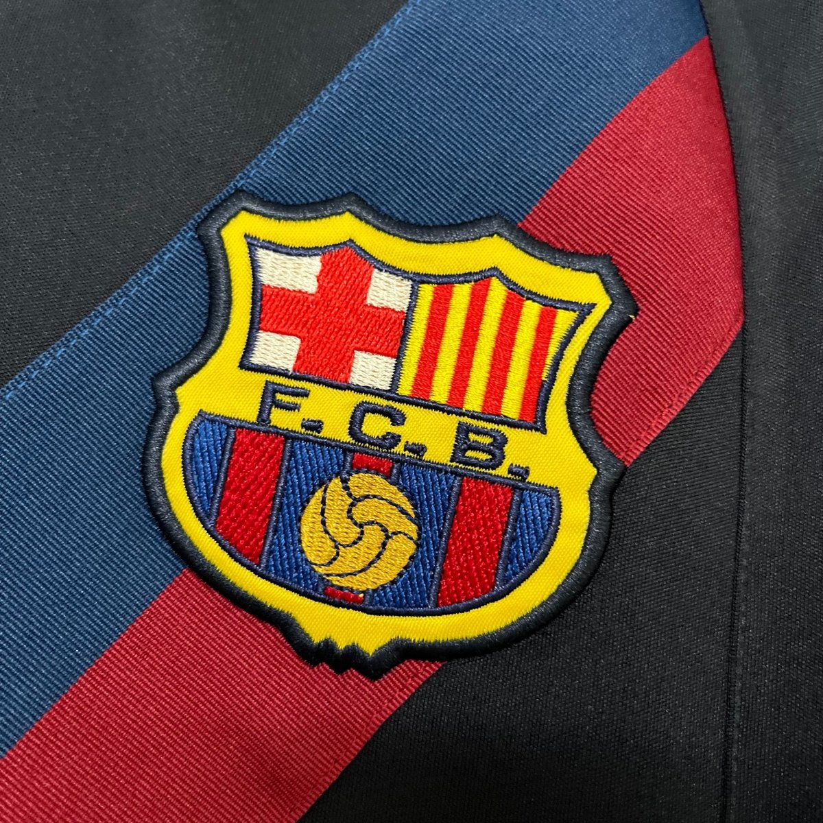 Barcelona 02/03 Third Retro Jersey