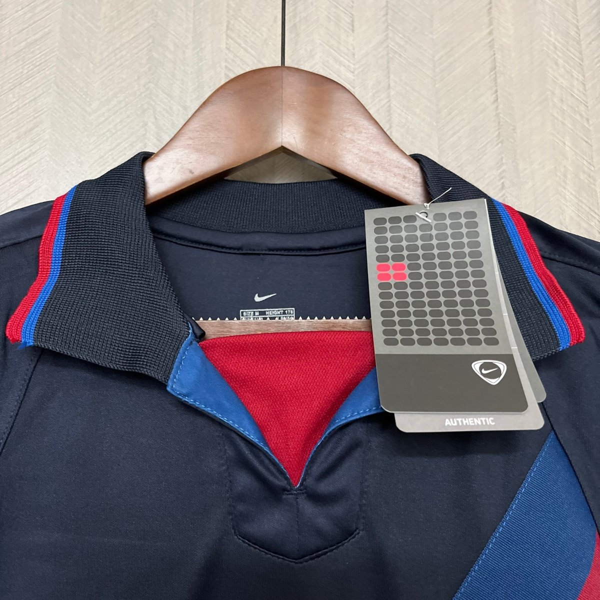 Barcelona 02/03 Third Retro Jersey