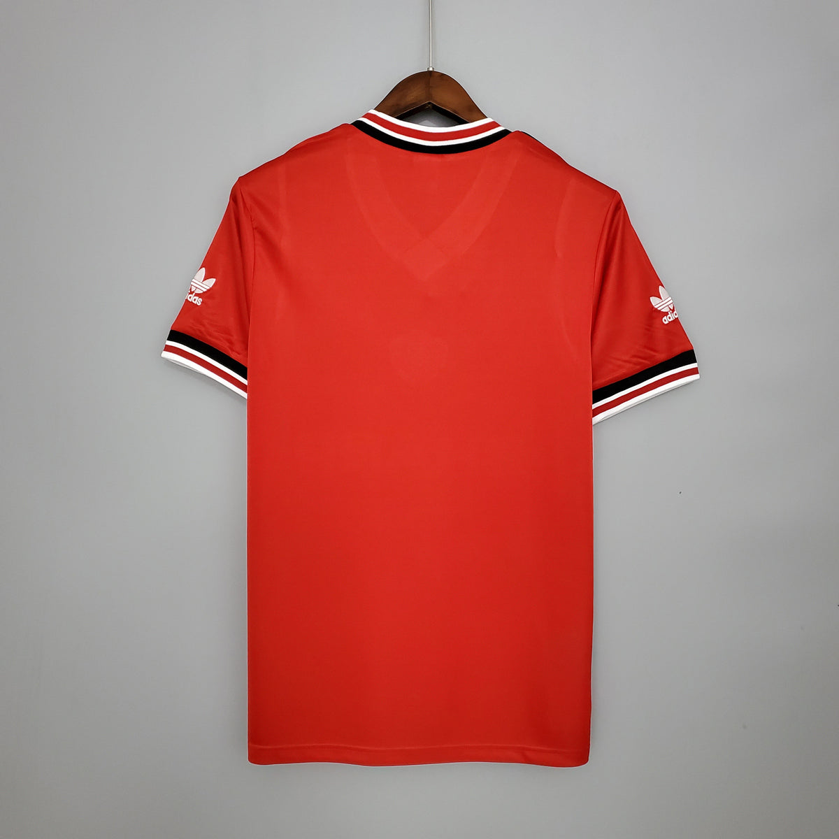 Manchester United 85/86 Home Retro Jersey