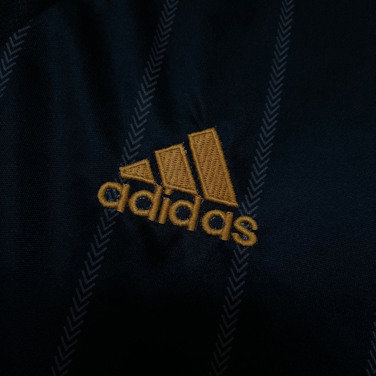 Chelsea 10/11 Home Retro Jersey