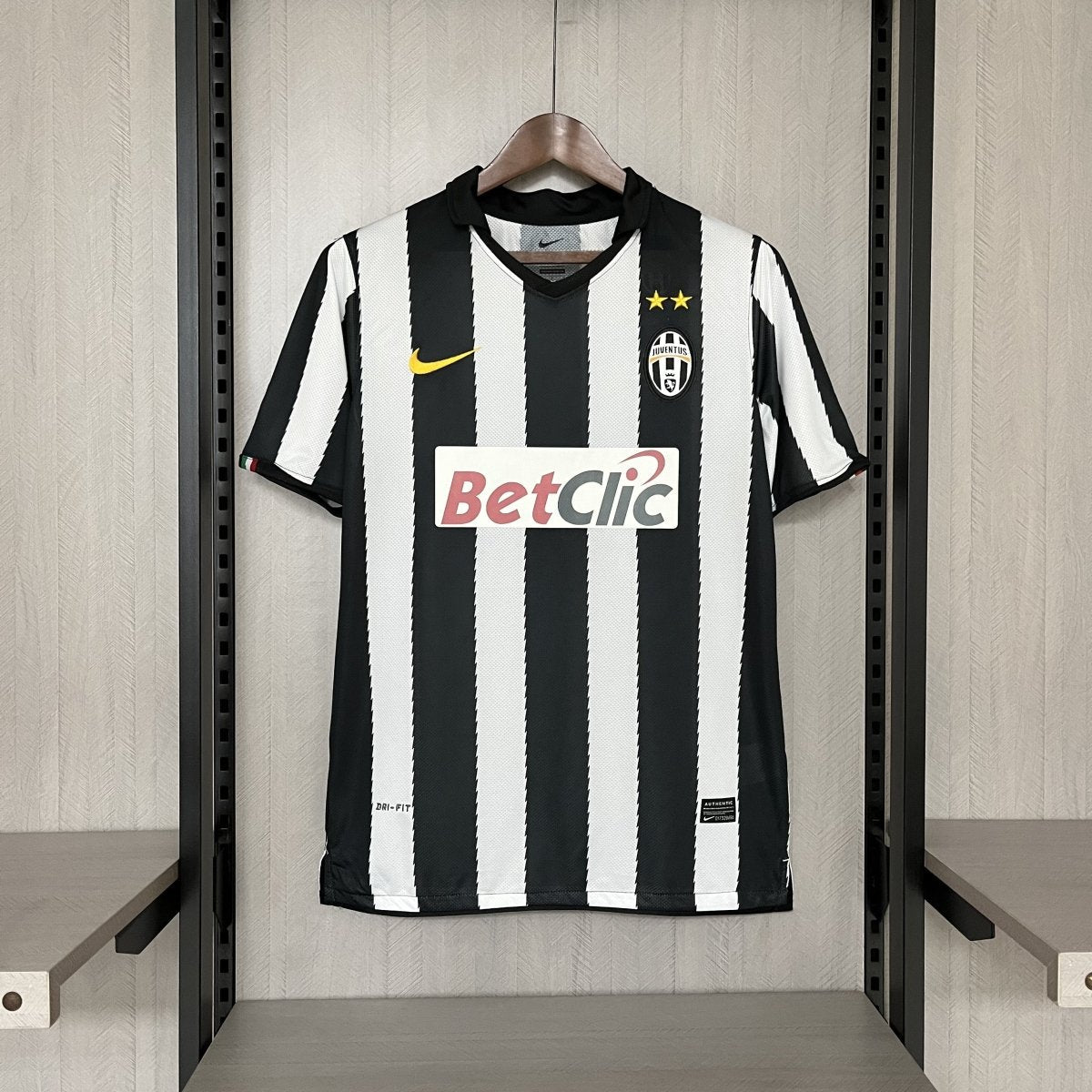 Juventus 2010 Home Retro Jersey