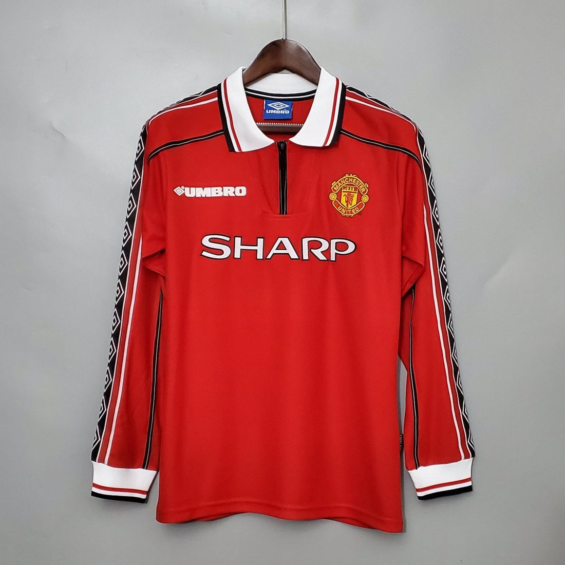 Manchester United 98/99 Local Retro Manga Larga Camiseta