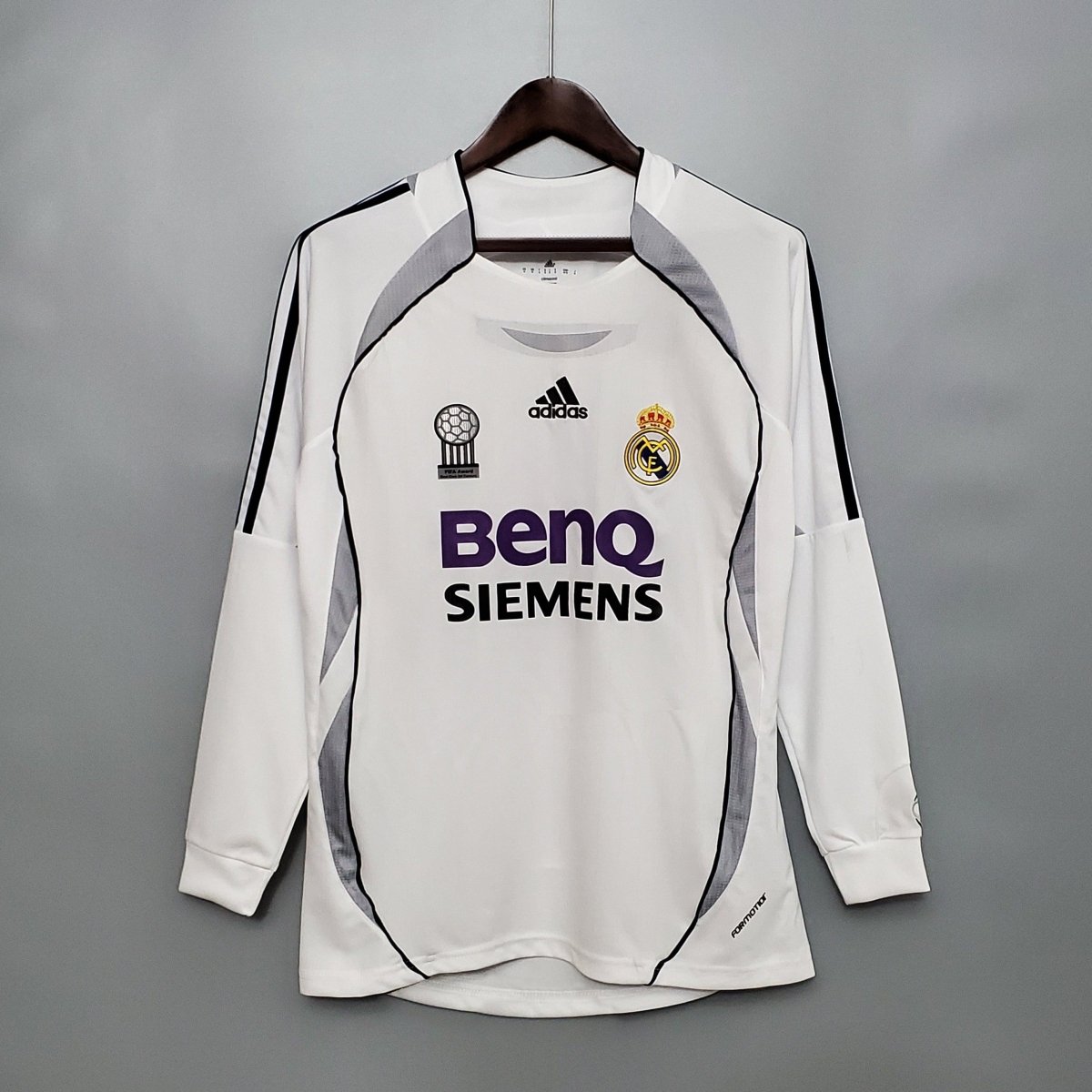 Real Madrid 06/07 Home Retro Long Sleeve Jersey