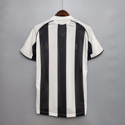 Newcastle United 05/06 Home Retro Jersey