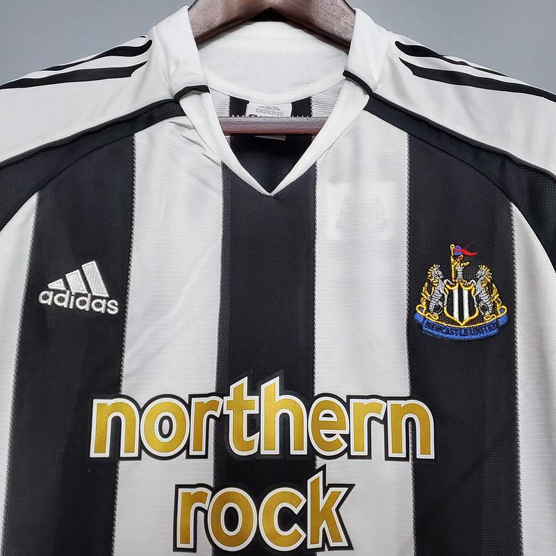 Newcastle United 05/06 Home Retro Jersey