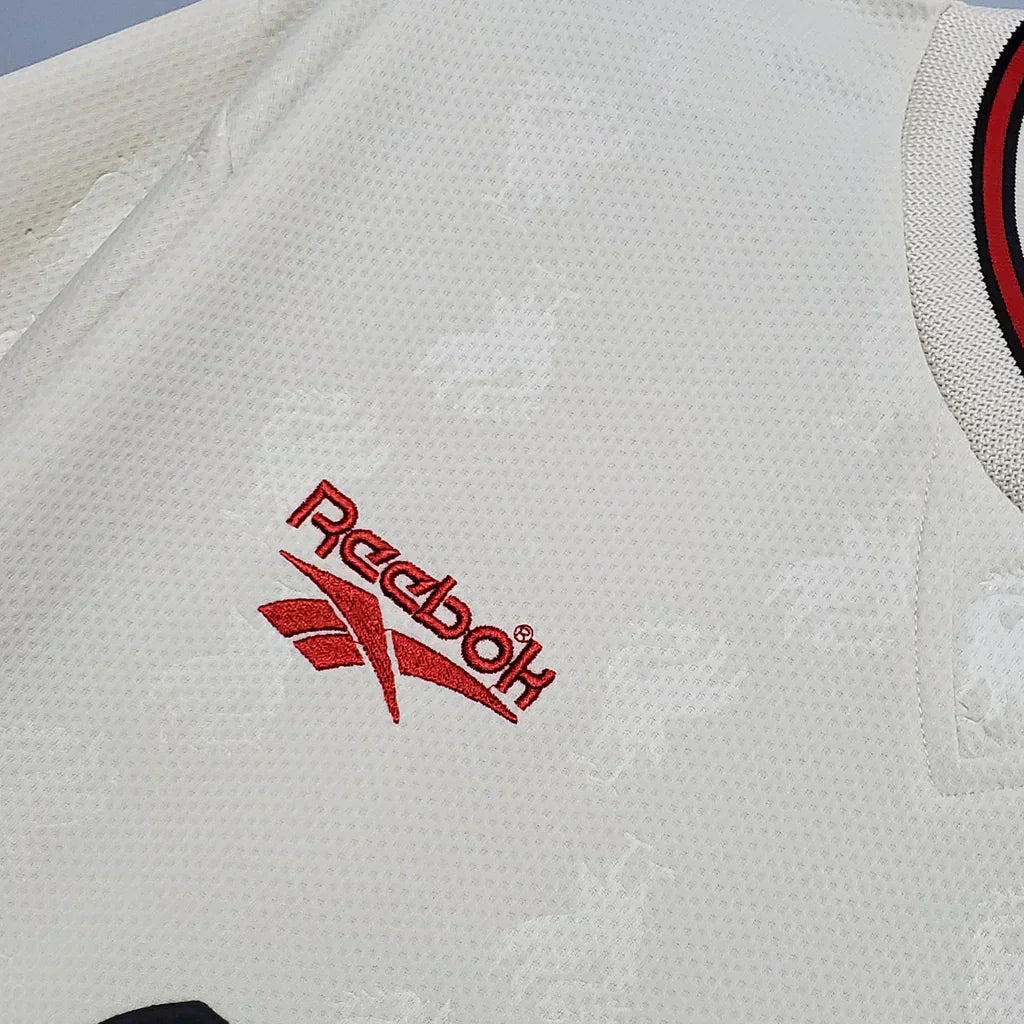 Liverpool 96/97 Retro Jersey