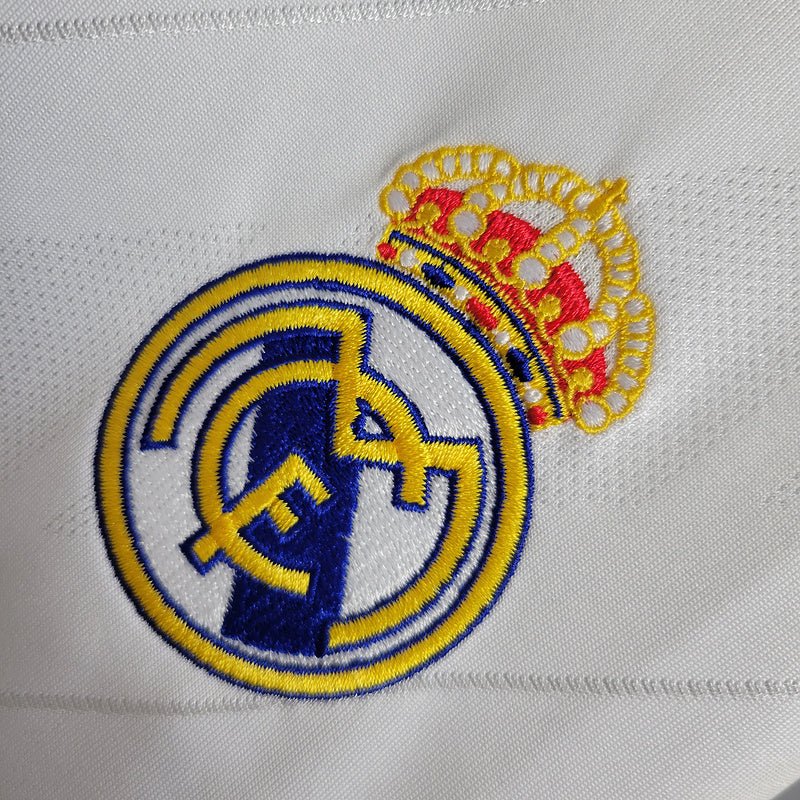 Real Madrid 2017 Away Retro Jersey