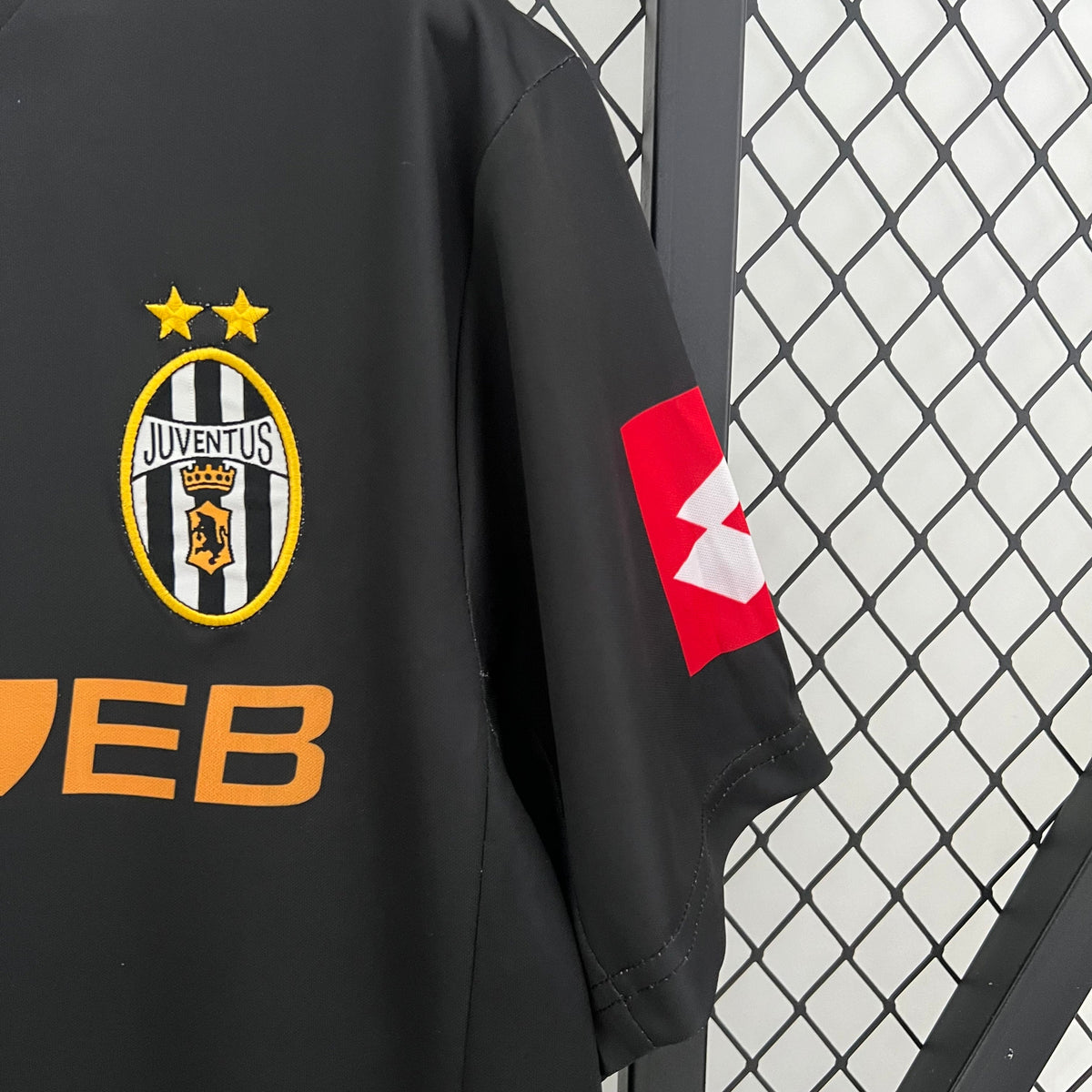 Juventus 01/02 Away Retro Jersey