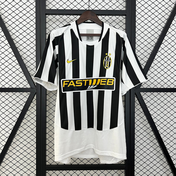 Juventus 03/04 Home Retro Jersey