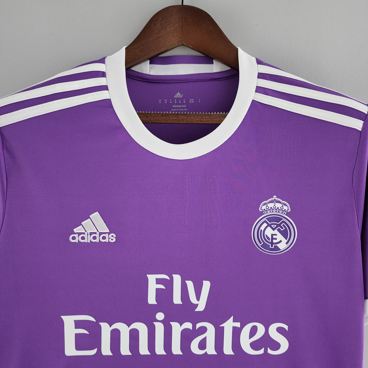 Real Madrid 16/17 Away Retro Jersey