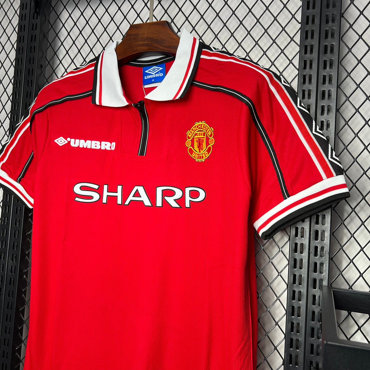 Manchester United 98/99 Home Retro Jersey