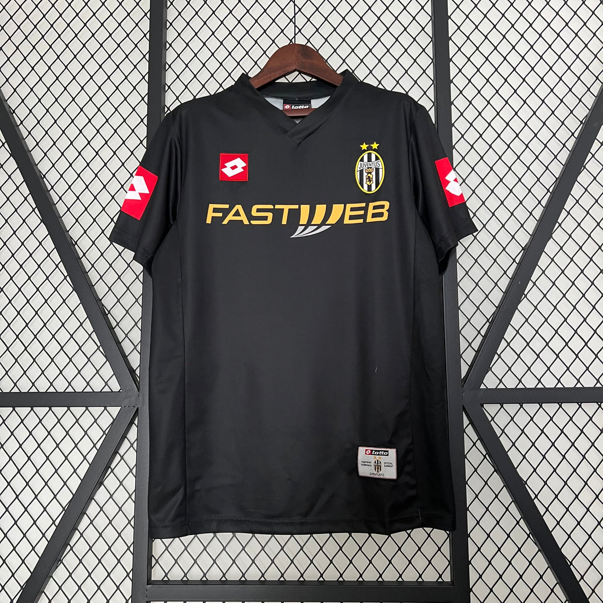 Juventus 01/02 Away Retro Jersey