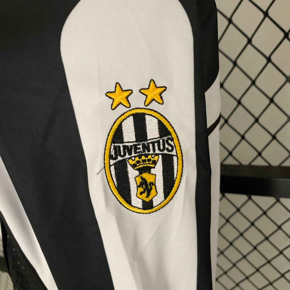 Juventus 97/98 Home Long Sleeve Jersey