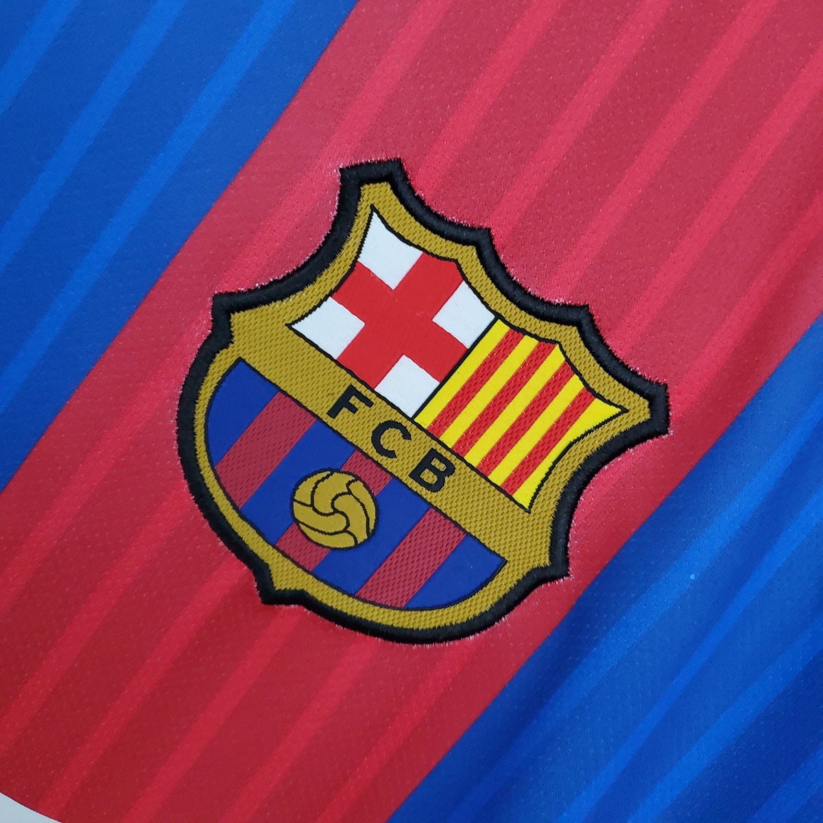 Barcelona 16/17 Home Retro Jersey