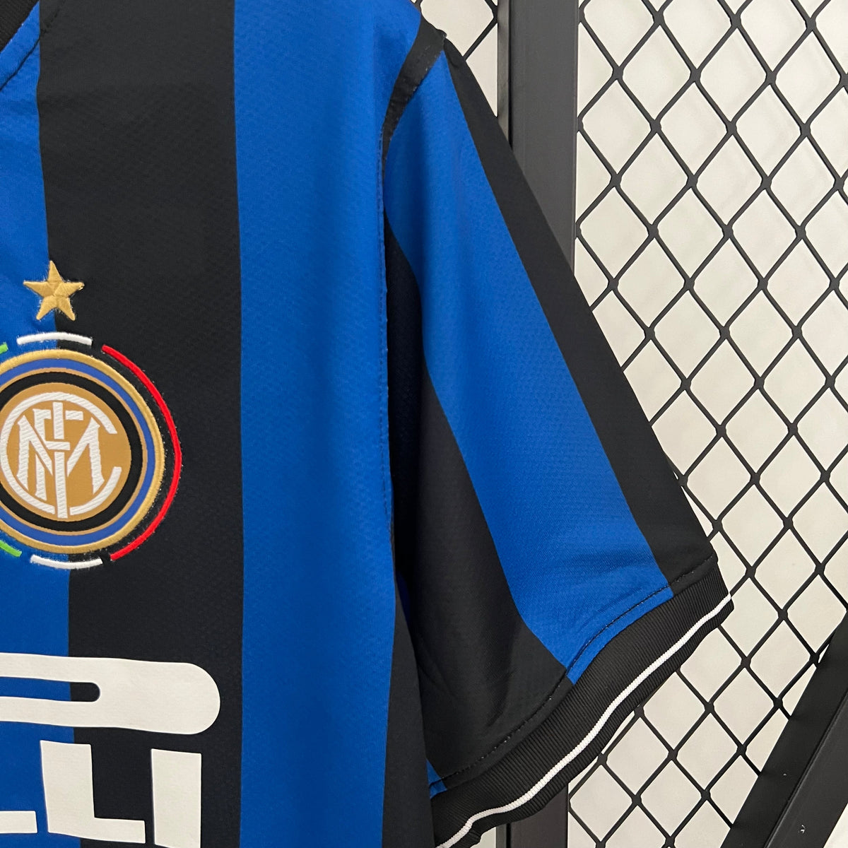 Inter Milan 09/10 Home Retro Jersey