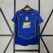 Juventus 04/05 Away Retro Jersey